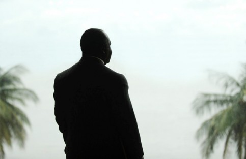 Contre Pierre Péan, Ali Bongo doit-il opter pour un recours à la justice ? © D.R.